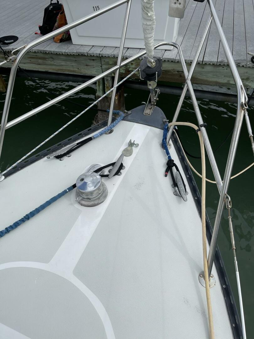 Slide: The Image of Lancer Power Sailer 1983 - 3970533
