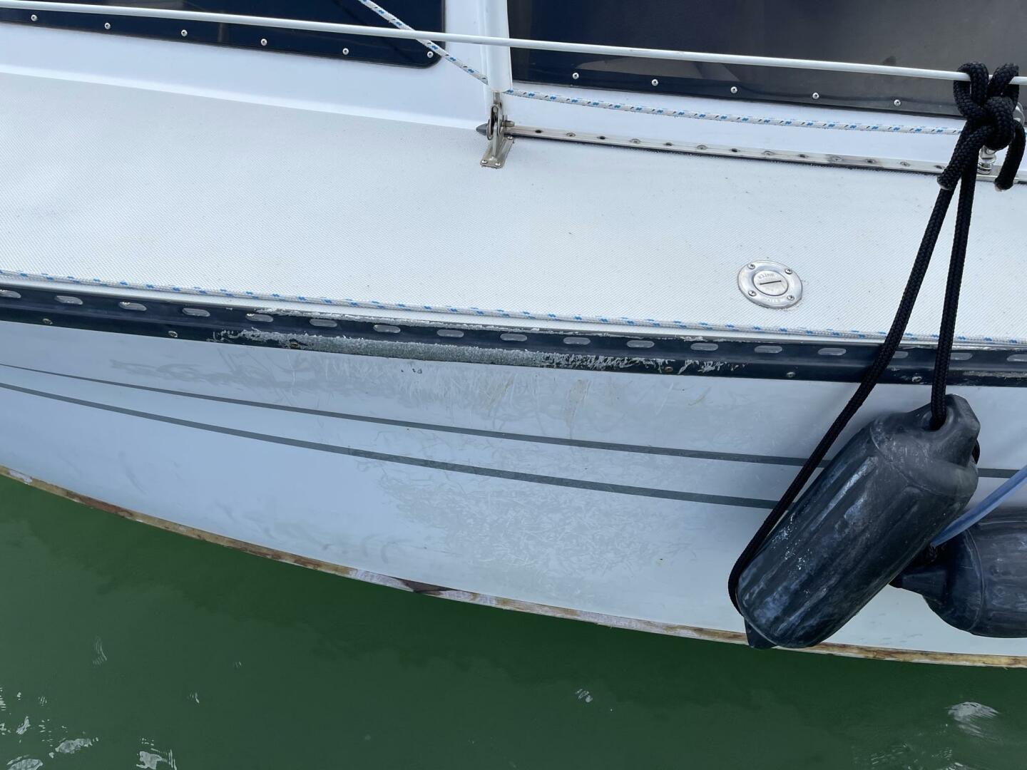 Slide: The Image of Lancer Power Sailer 1983 - 3970550