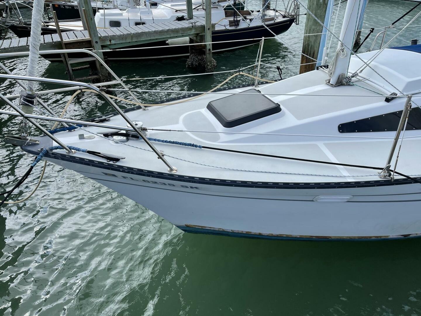 Slide: The Image of Lancer Power Sailer 1983 - 3970552