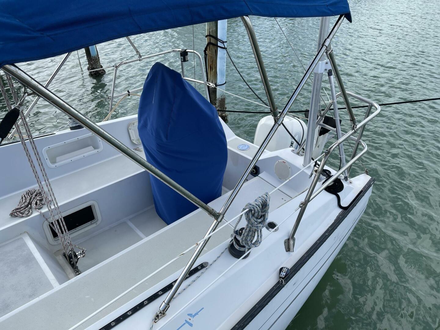 Slide: The Image of Lancer Power Sailer 1983 - 4186218