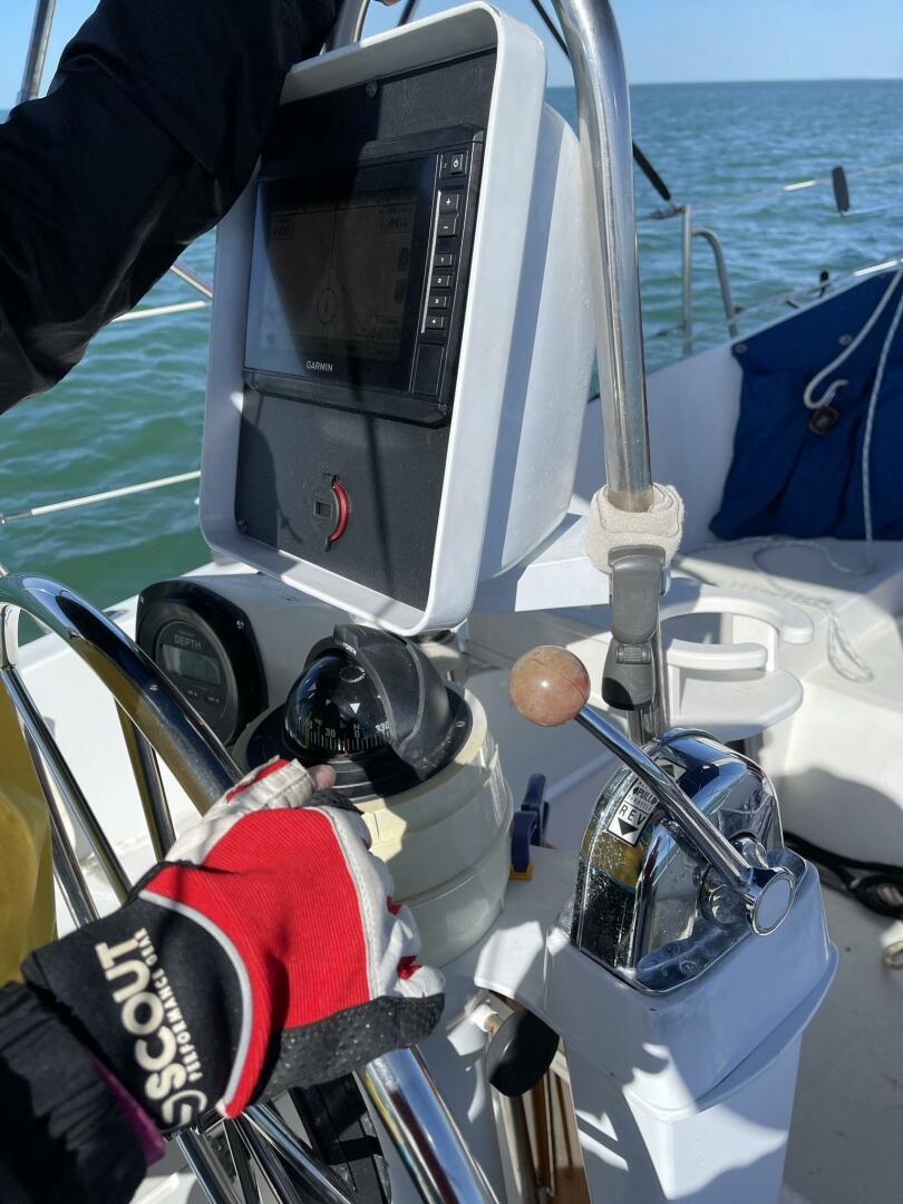 Slide: The Image of Lancer Power Sailer 1983 - 3970426