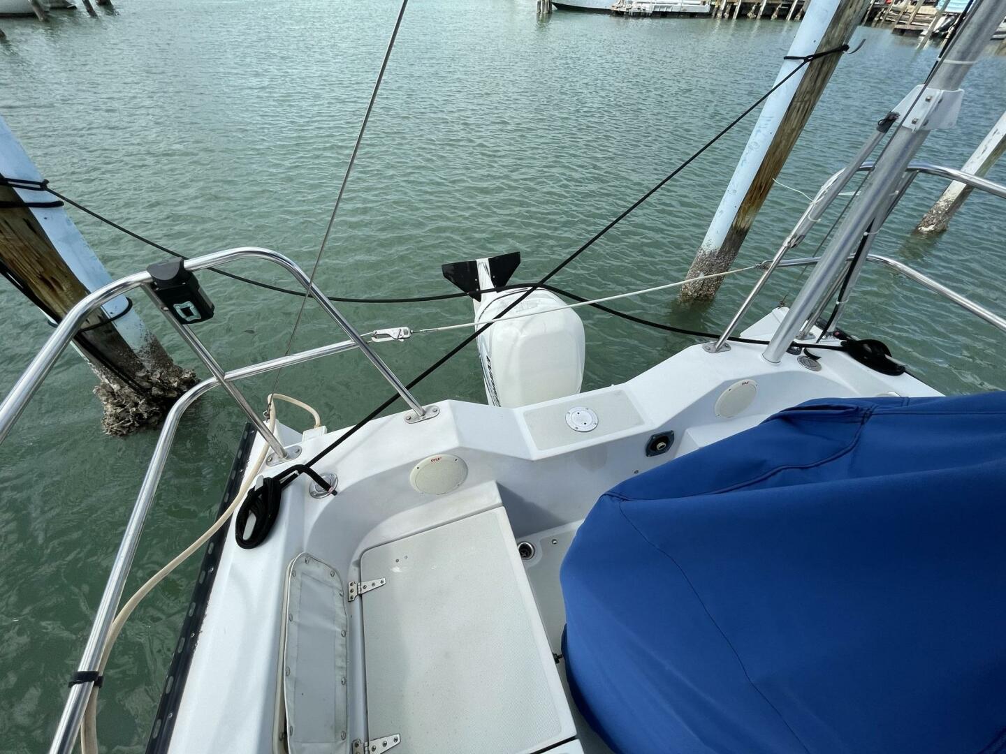 Slide: The Image of Lancer Power Sailer 1983 - 3970445