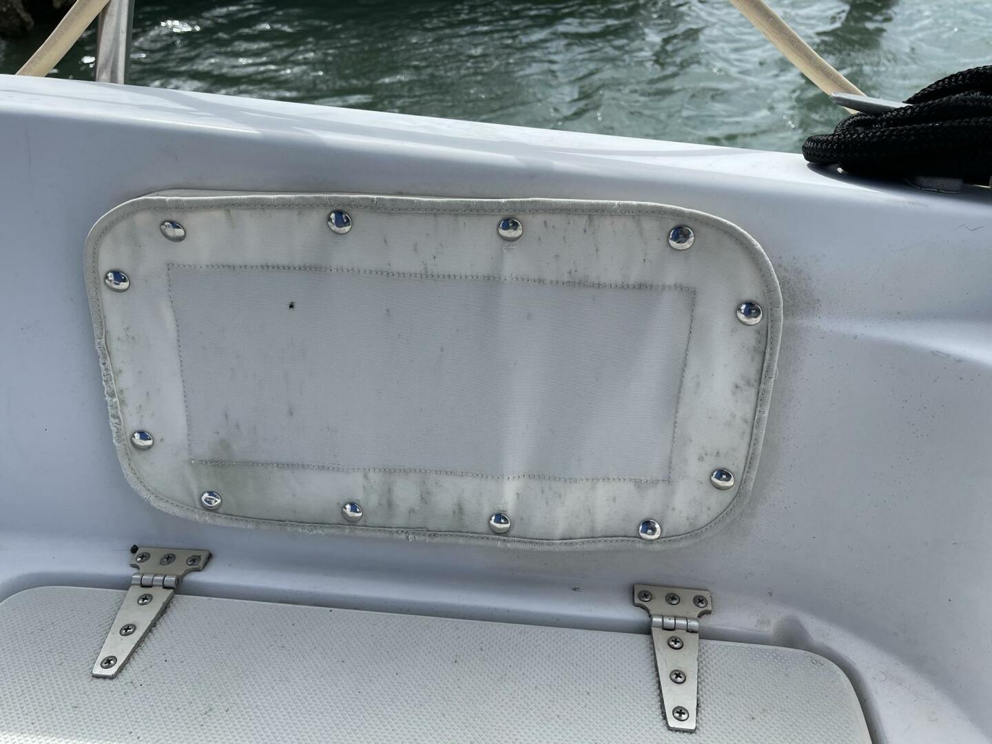 Slide: The Image of Lancer Power Sailer 1983 - 3970451
