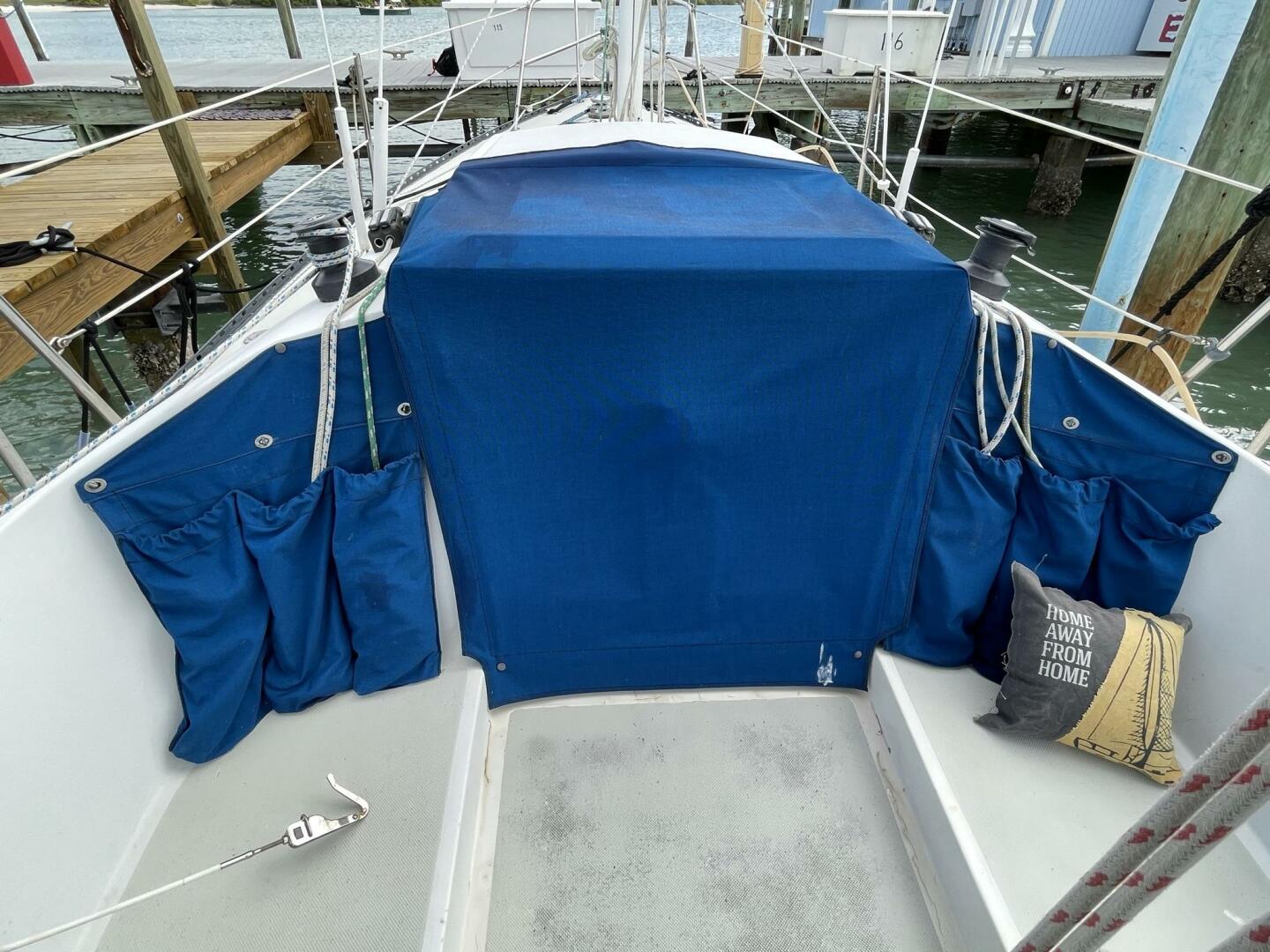Slide: The Image of Lancer Power Sailer 1983 - 3970459