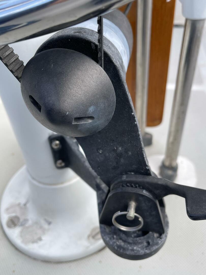 Slide: The Image of Lancer Power Sailer 1983 - 3970463