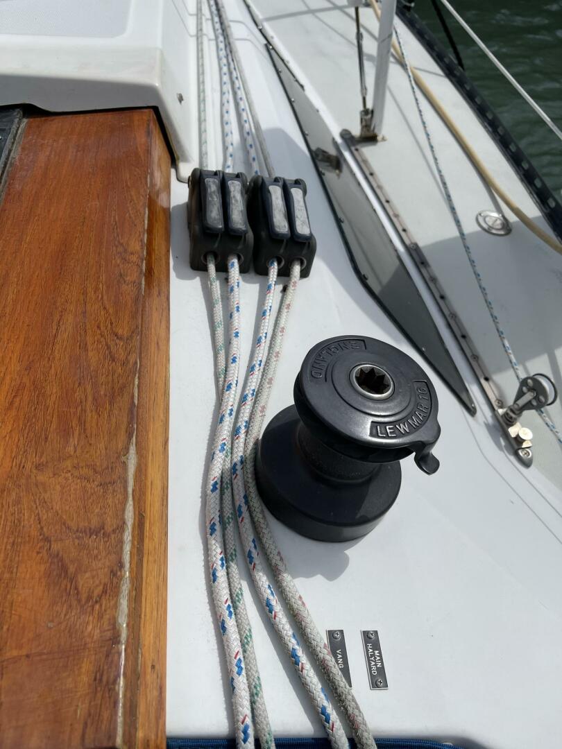 Slide: The Image of Lancer Power Sailer 1983 - 3970465