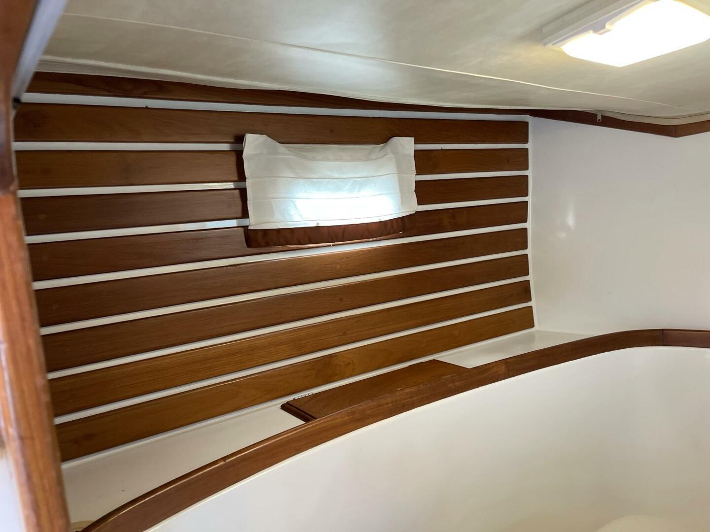 Slide: The Image of Lancer Power Sailer 1983 - 3970479