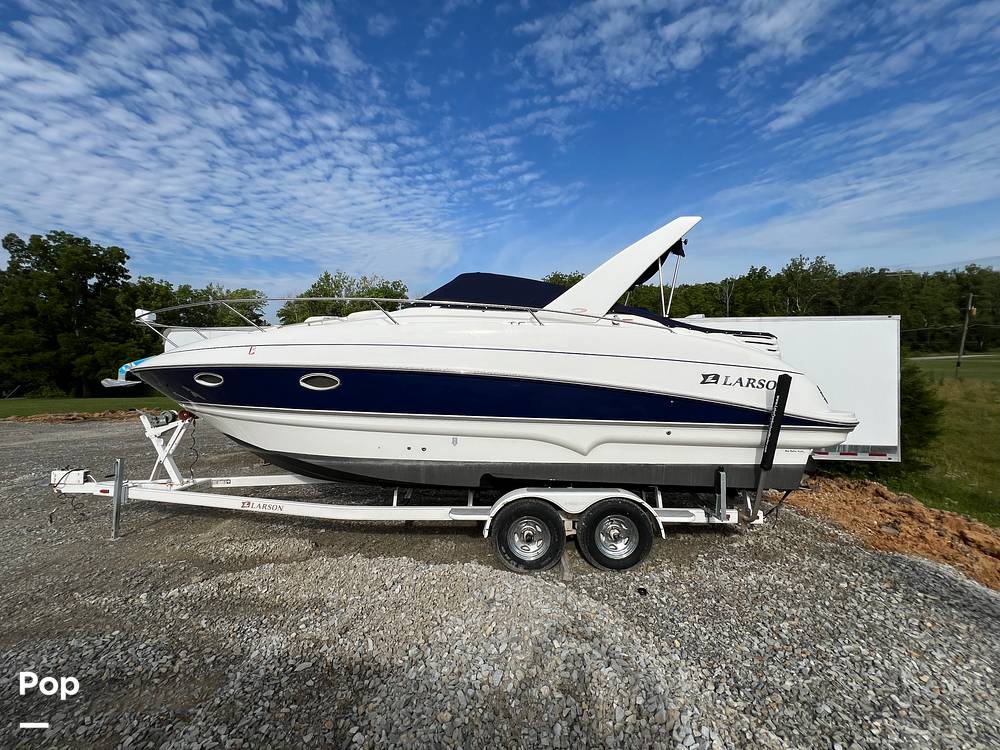 Slide: The Image of Larson 274 Cabrio Mid Cabin 2005 - 14438628