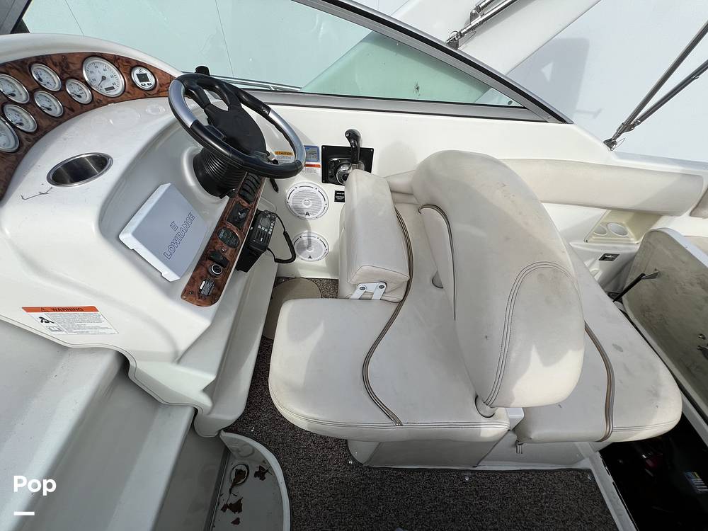 Slide: The Image of Larson 274 Cabrio Mid Cabin 2005 - 14438654