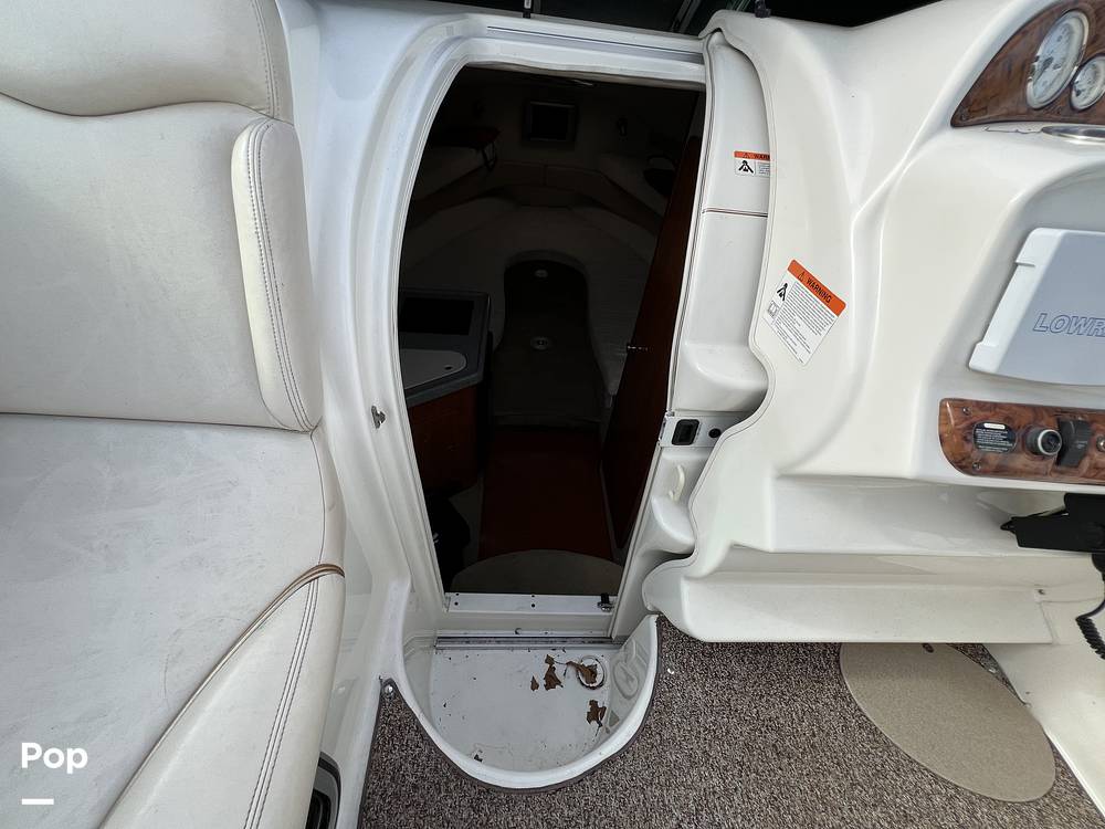 Slide: The Image of Larson 274 Cabrio Mid Cabin 2005 - 14438661