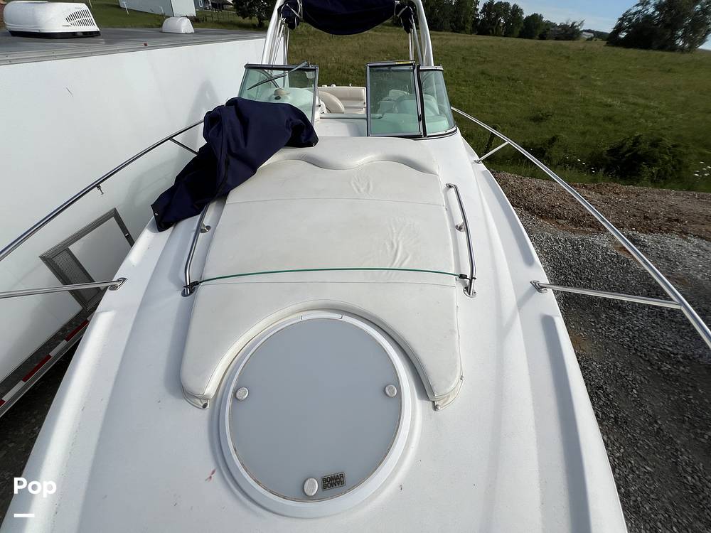 Slide: The Image of Larson 274 Cabrio Mid Cabin 2005 - 14438697