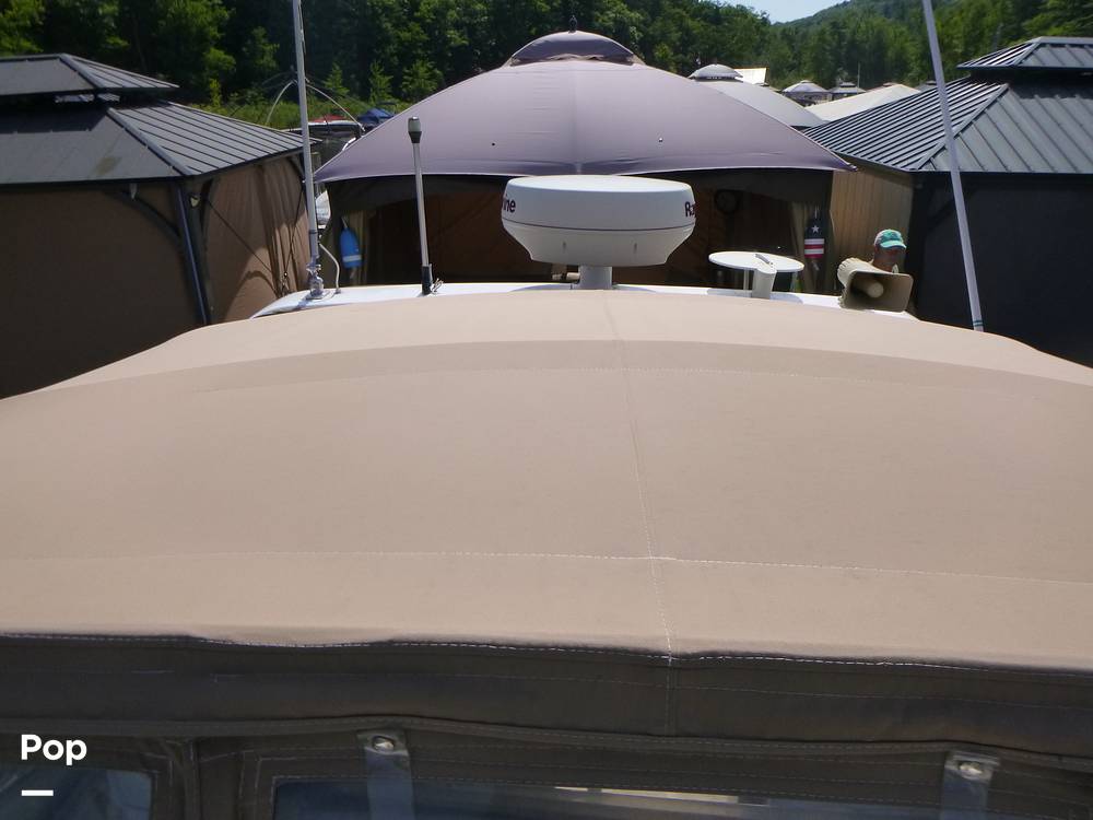 Slide: The Image of Larson Cabrio 330 2000 - 14562328