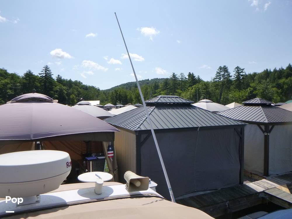 Slide: The Image of Larson Cabrio 330 2000 - 14562337
