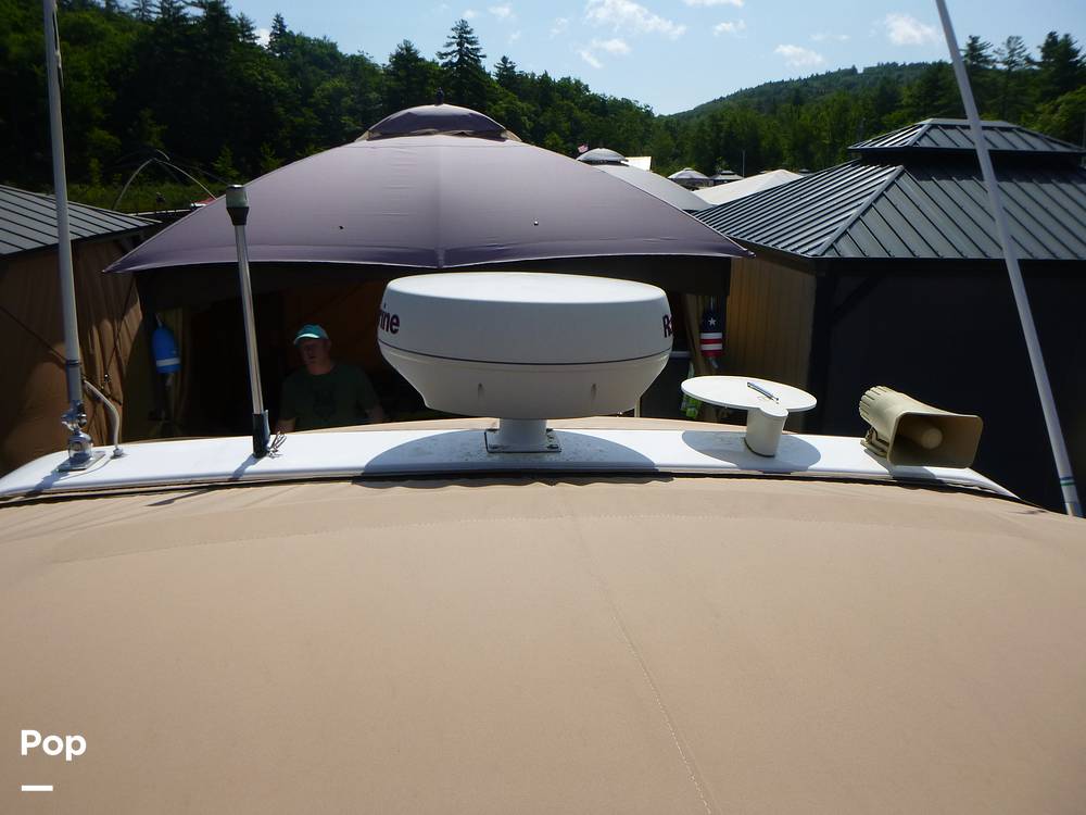Slide: The Image of Larson Cabrio 330 2000 - 14562338