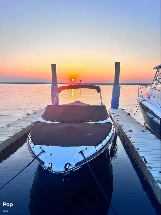 Slide: The Image of Larson LXI 238 2016 - 15273115