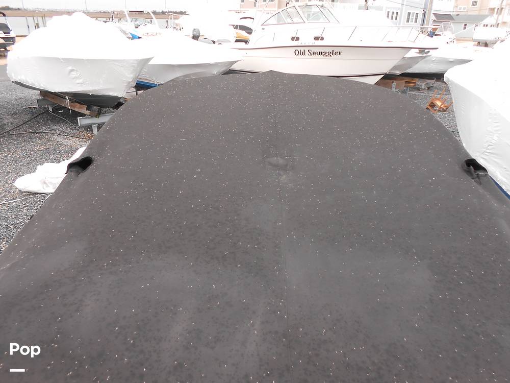 Slide: The Image of Larson LXI 238 2016 - 15355556