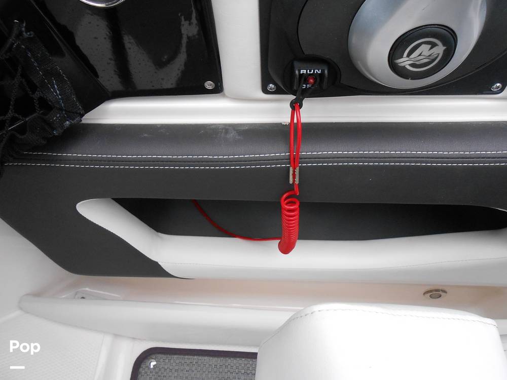 Slide: The Image of Larson LXI 238 2016 - 15355579