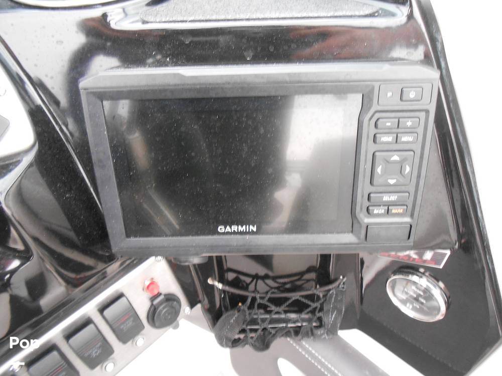 Slide: The Image of Larson LXI 238 2016 - 15355591