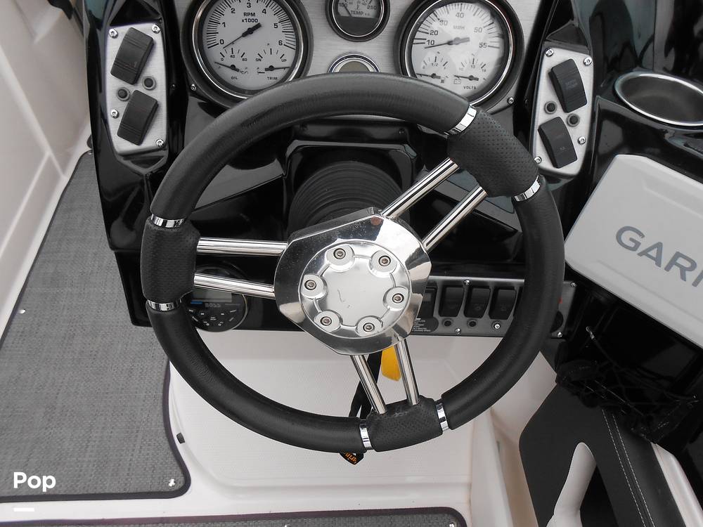 Slide: The Image of Larson LXI 238 2016 - 15355594