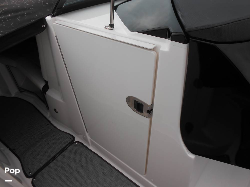 Slide: The Image of Larson LXI 238 2016 - 15355596