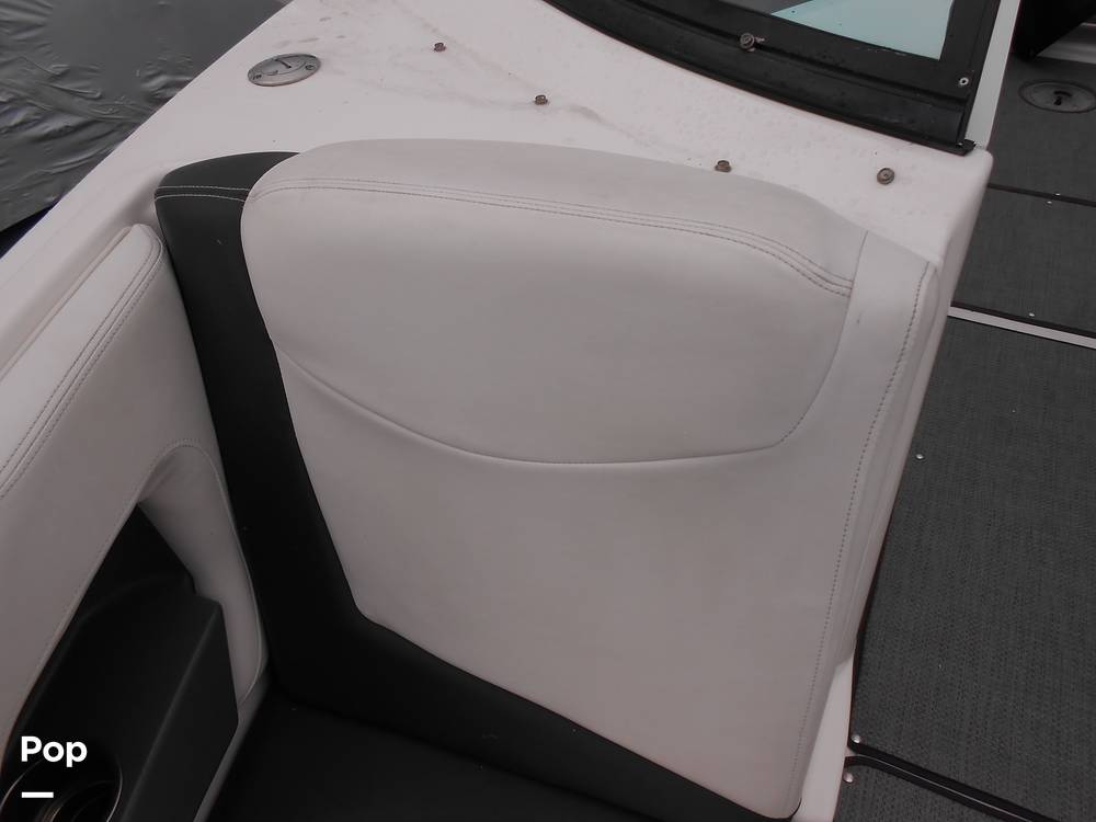 Slide: The Image of Larson LXI 238 2016 - 15355606