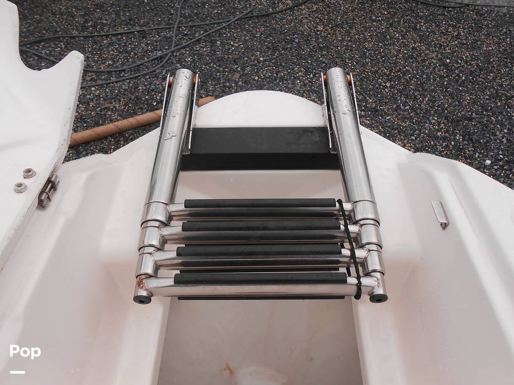 Slide: The Image of Larson LXI 238 2016 - 15355613