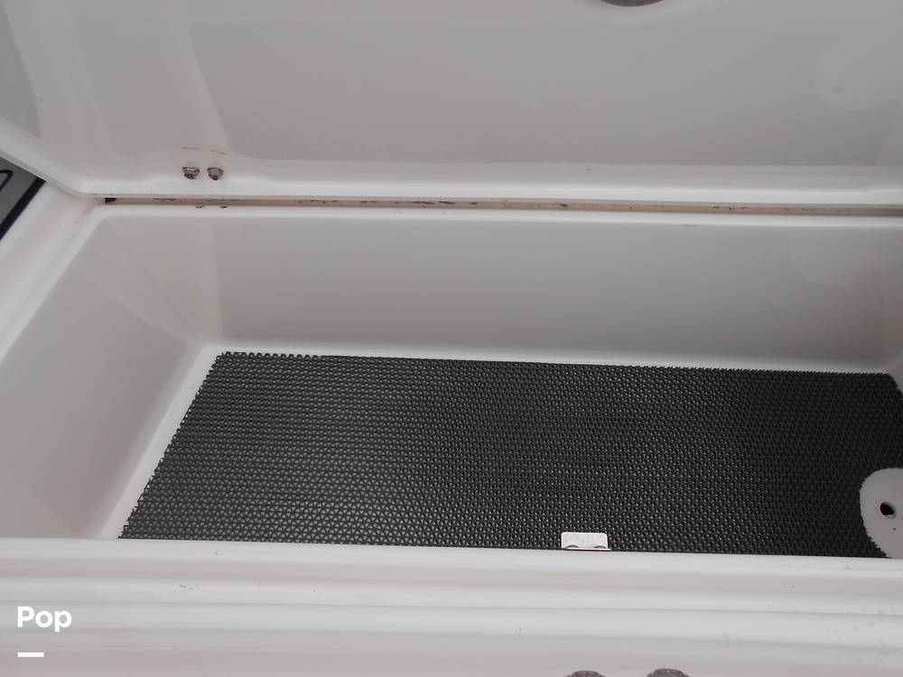 Slide: The Image of Larson LXI 238 2016 - 15355661