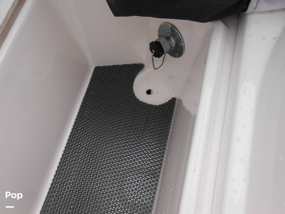 Slide: The Image of Larson LXI 238 2016 - 15355662