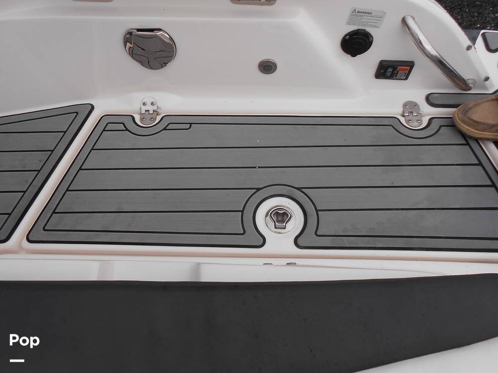 Slide: The Image of Larson LXI 238 2016 - 15355663