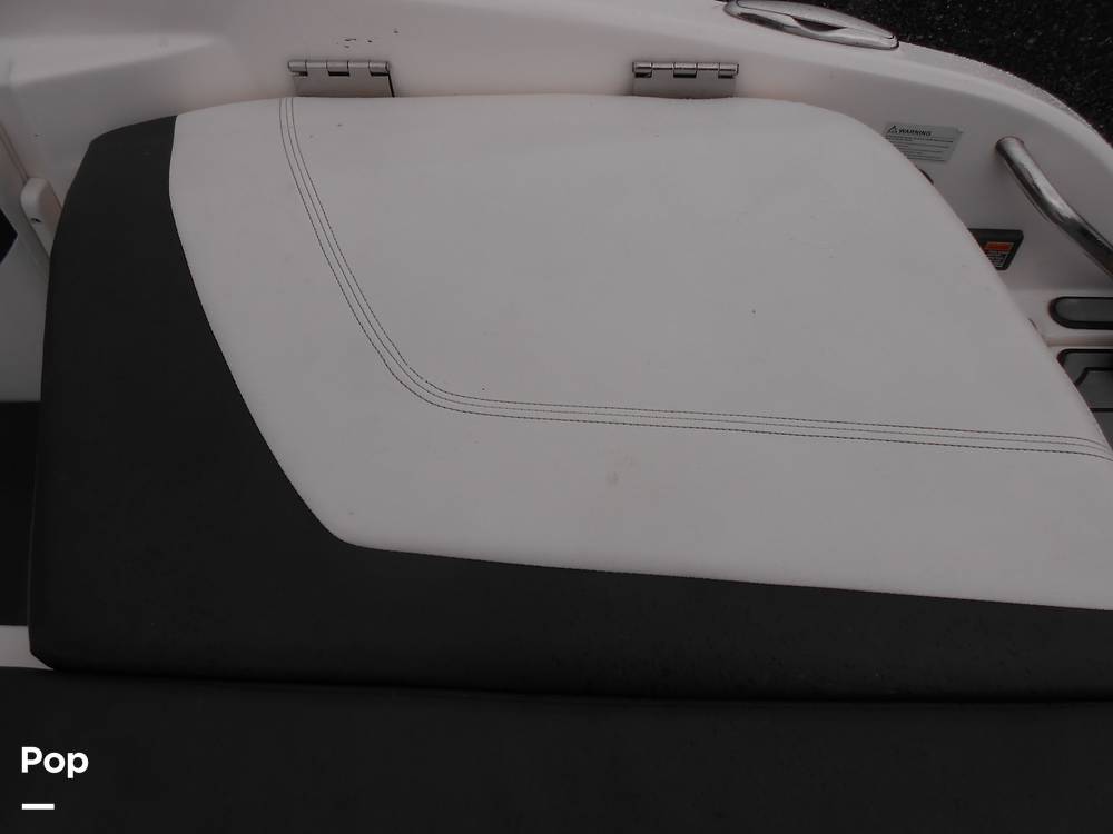 Slide: The Image of Larson LXI 238 2016 - 15355664