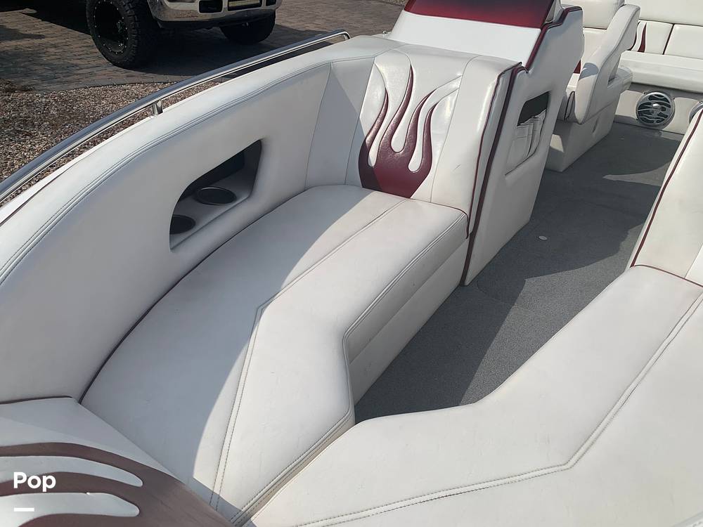 Slide: The Image of Bow Lounger Style Seating - 9082442