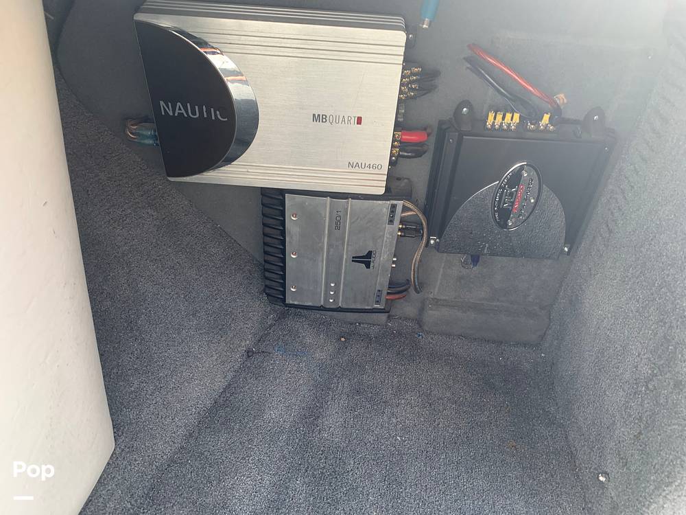 Slide: The Image of Amps - 9082494