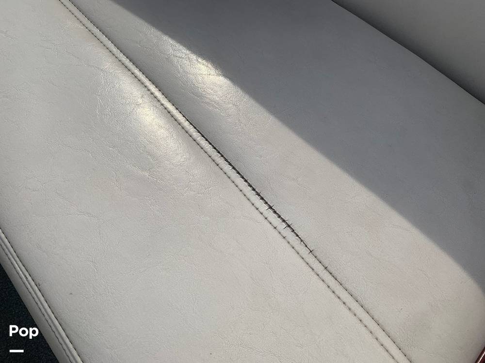 Slide: The Image of Close Up - 9082511
