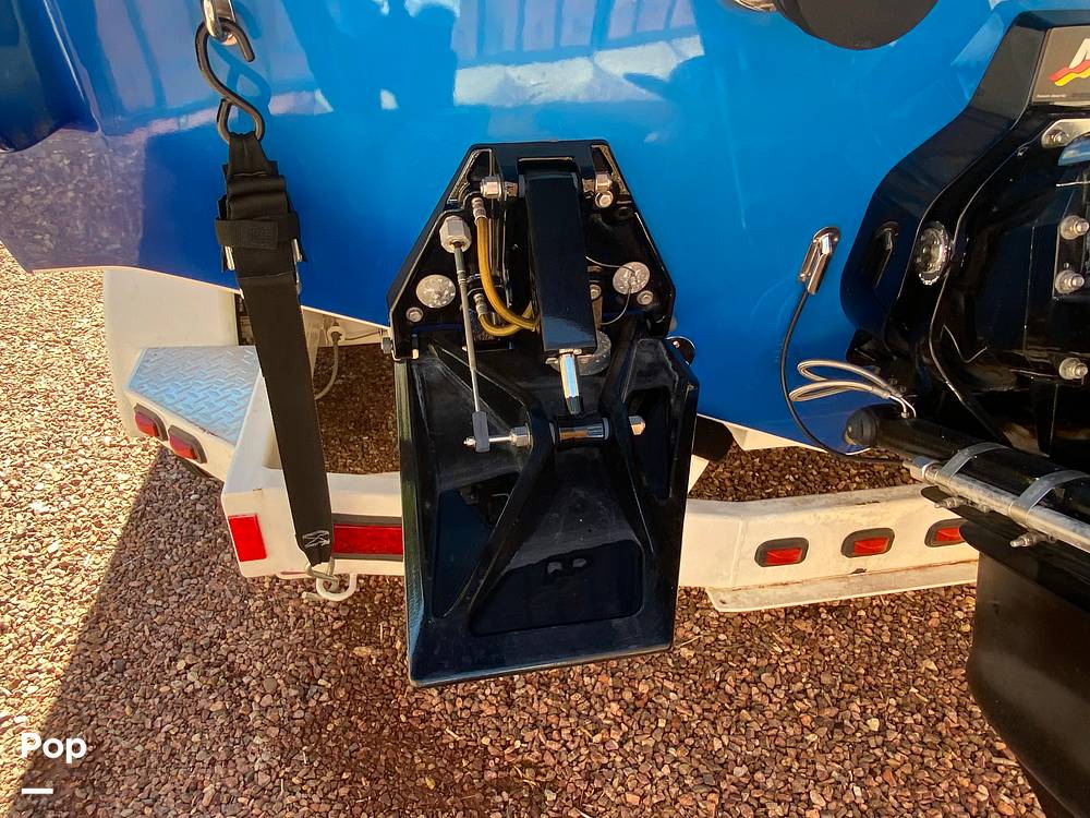 Slide: The Image of Lavey Craft 2750 Nu Era 2006 - 24