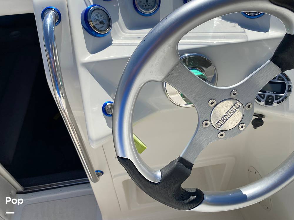 Slide: The Image of Lavey Craft 2750 Nu Era 2006 - 32