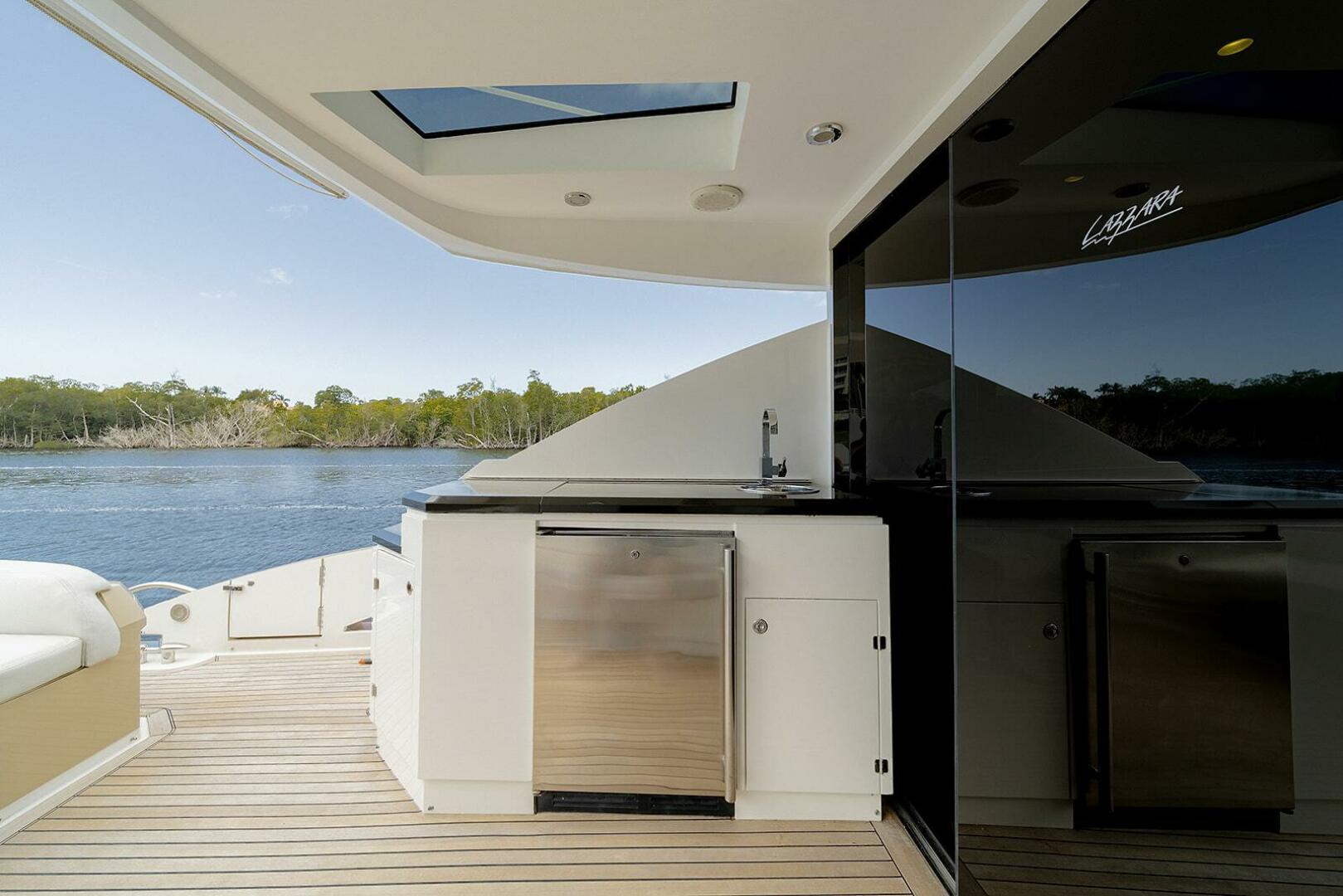 Slide: The Image of Lazzara Yachts 64 2013 - 5087220