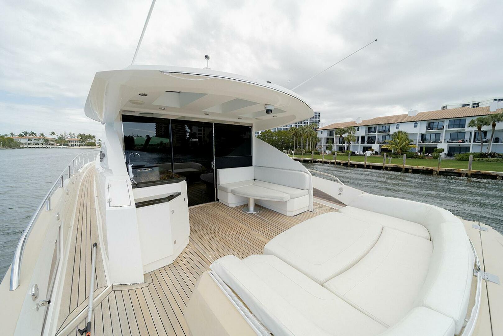 Slide: The Image of Lazzara Yachts 64 2013 - 5087221