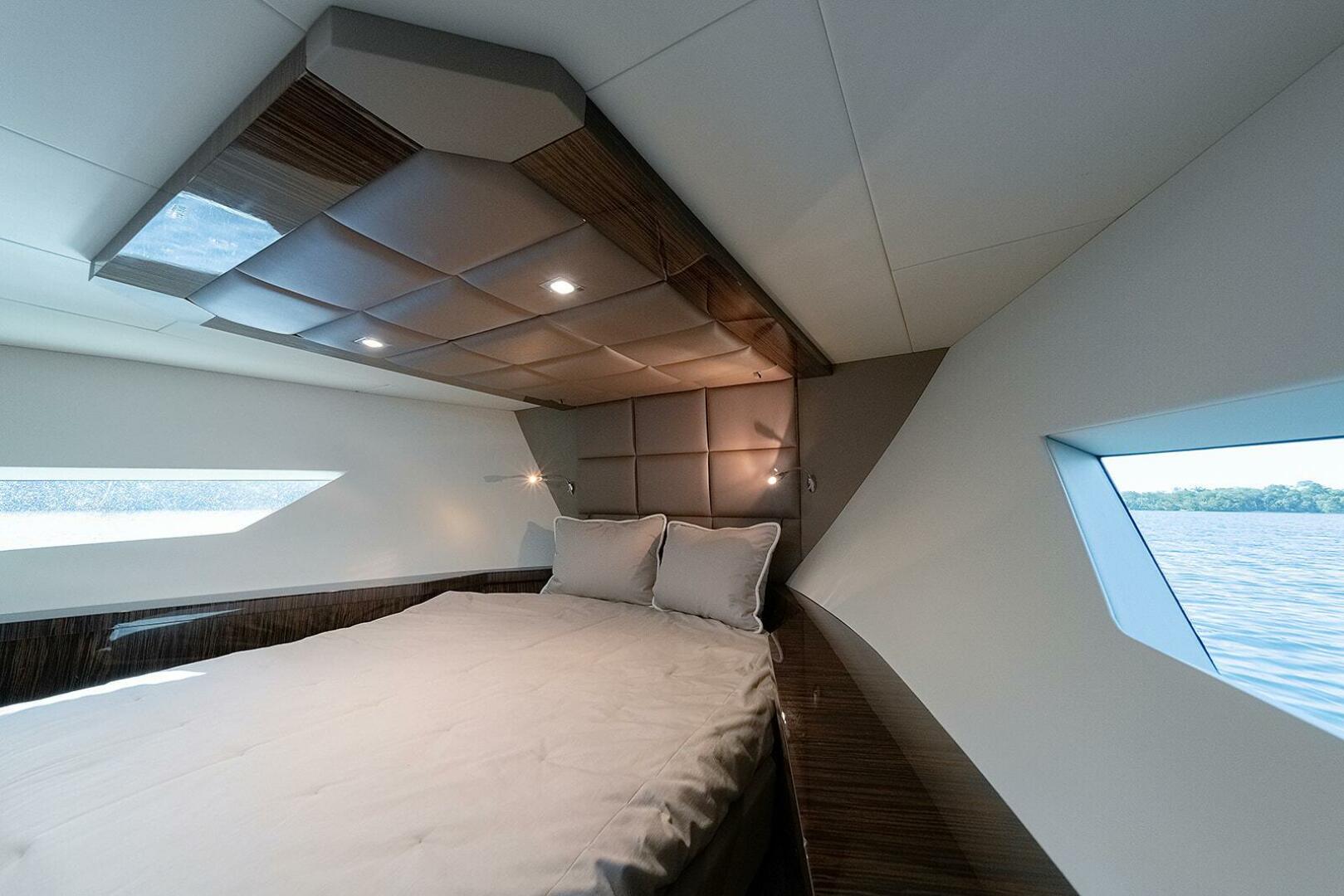 Slide: The Image of Lazzara Yachts 64 2013 - 5087264