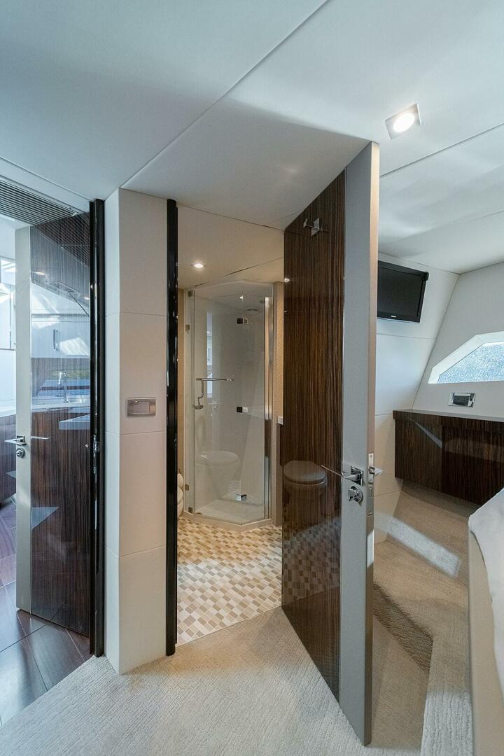 Slide: The Image of Lazzara Yachts 64 2013 - 5087265