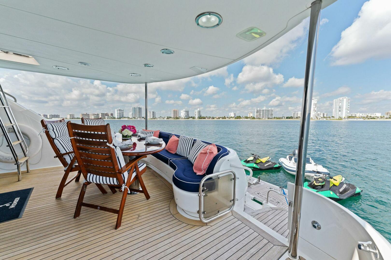Slide: The Image of Lazzara Yachts 80 2004 - 4083844