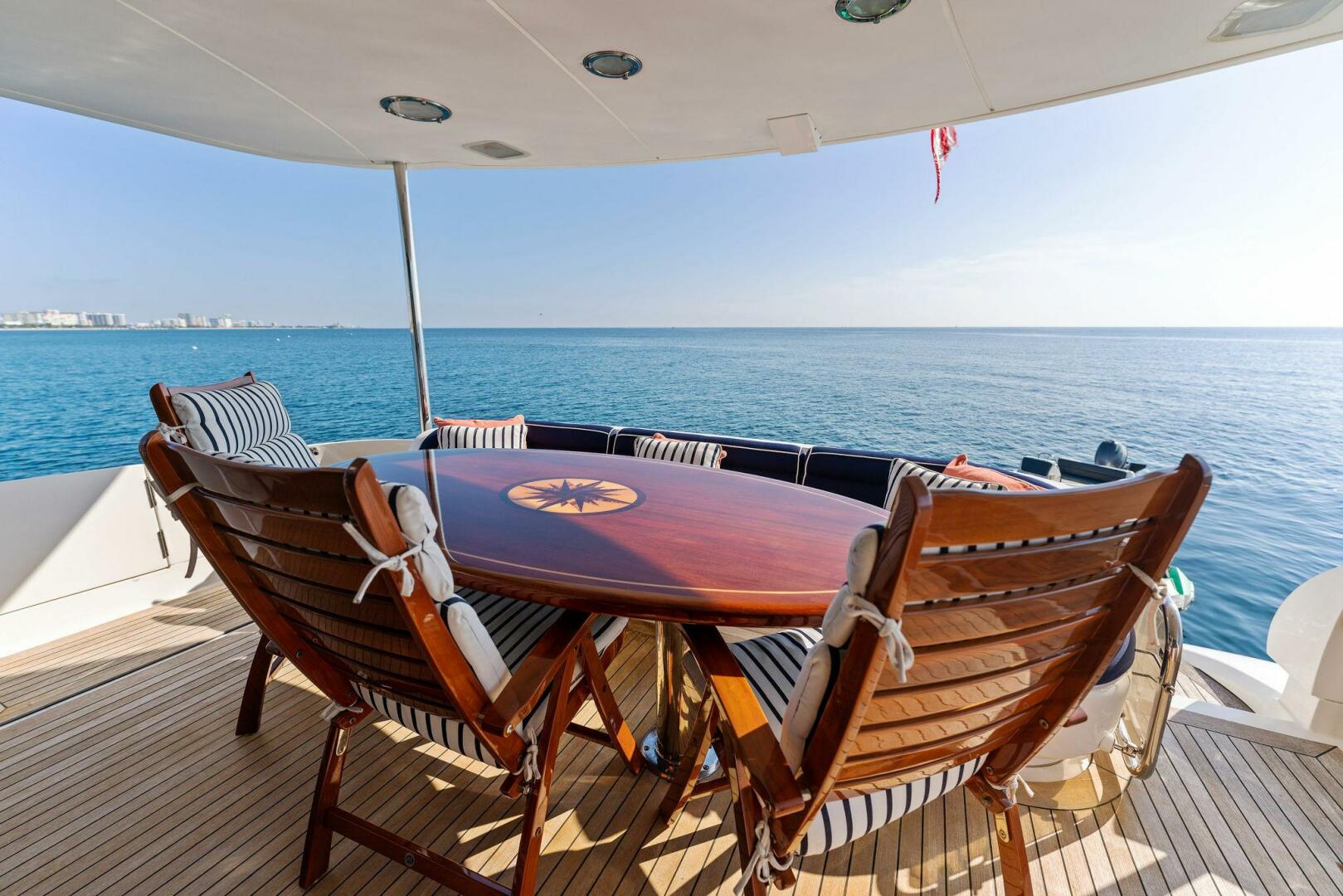 Slide: The Image of Lazzara Yachts 80 2004 - 4083843