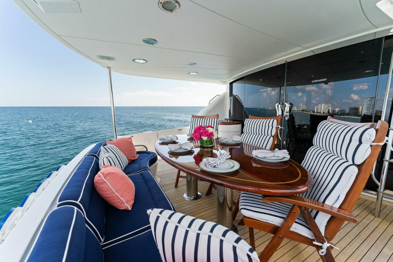 Slide: The Image of Lazzara Yachts 80 2004 - 4083741