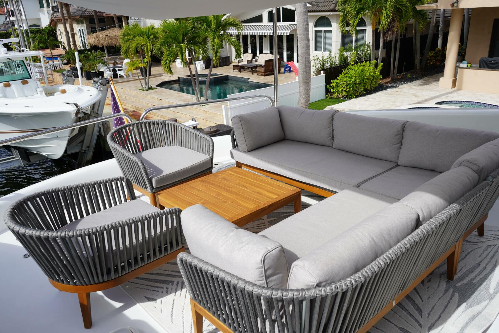 Slide: The Image of Lazzara Yachts 80 2004 - 4876301