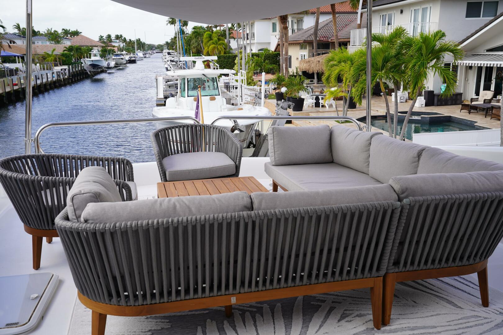 Slide: The Image of Lazzara Yachts 80 2004 - 4876302