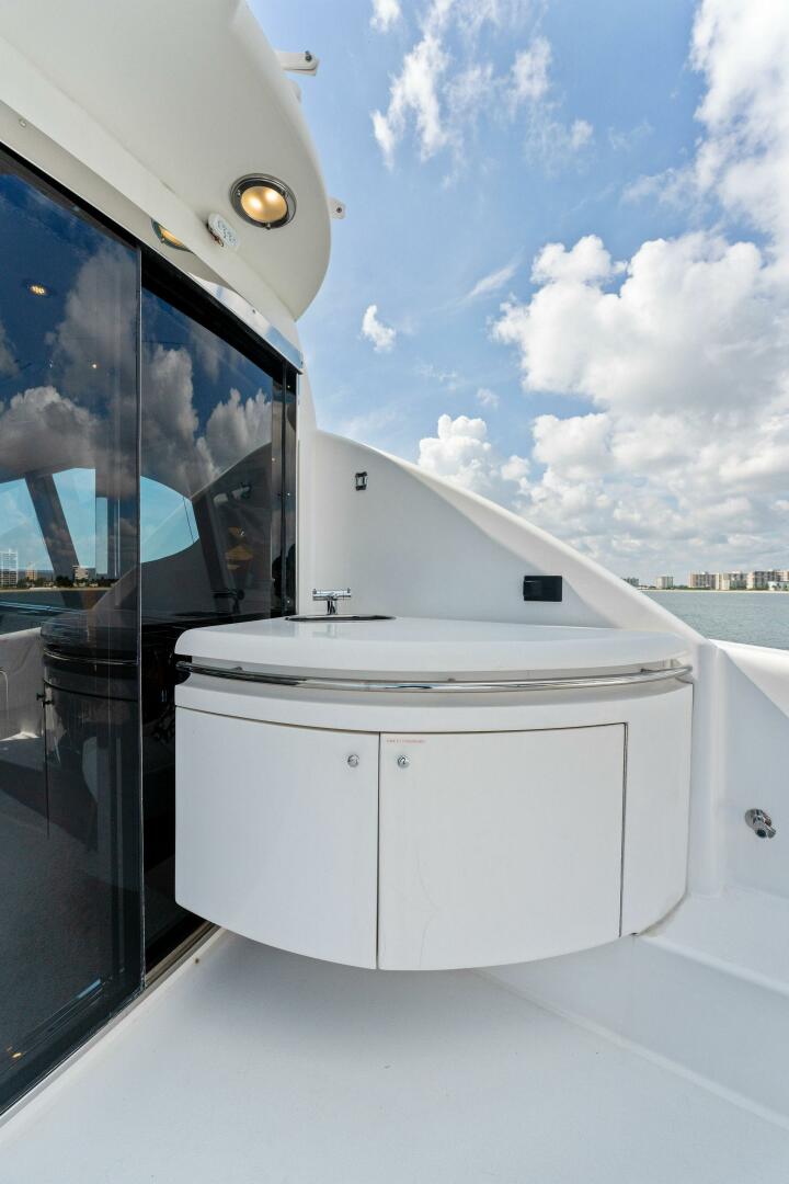 Slide: The Image of Lazzara Yachts 80 2004 - 4083715