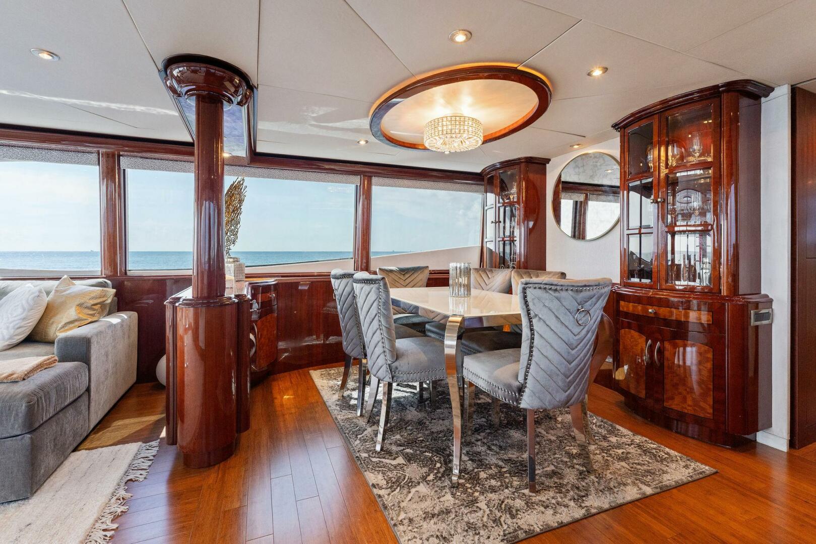 Slide: The Image of Lazzara Yachts 80 2004 - 4083700