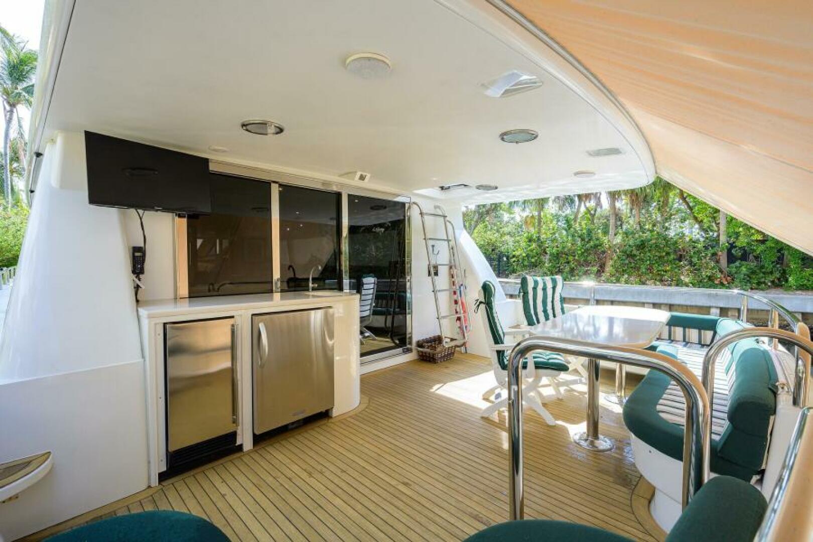 Slide: The Image of Aft Deck - 4244928