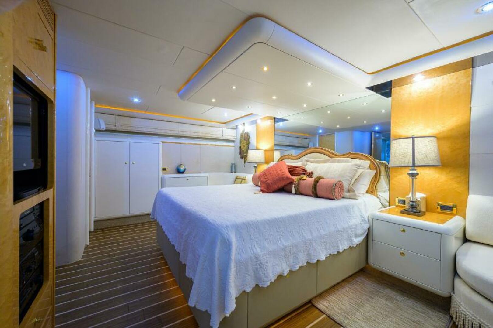 Slide: The Image of Master Stateroom - 4244899