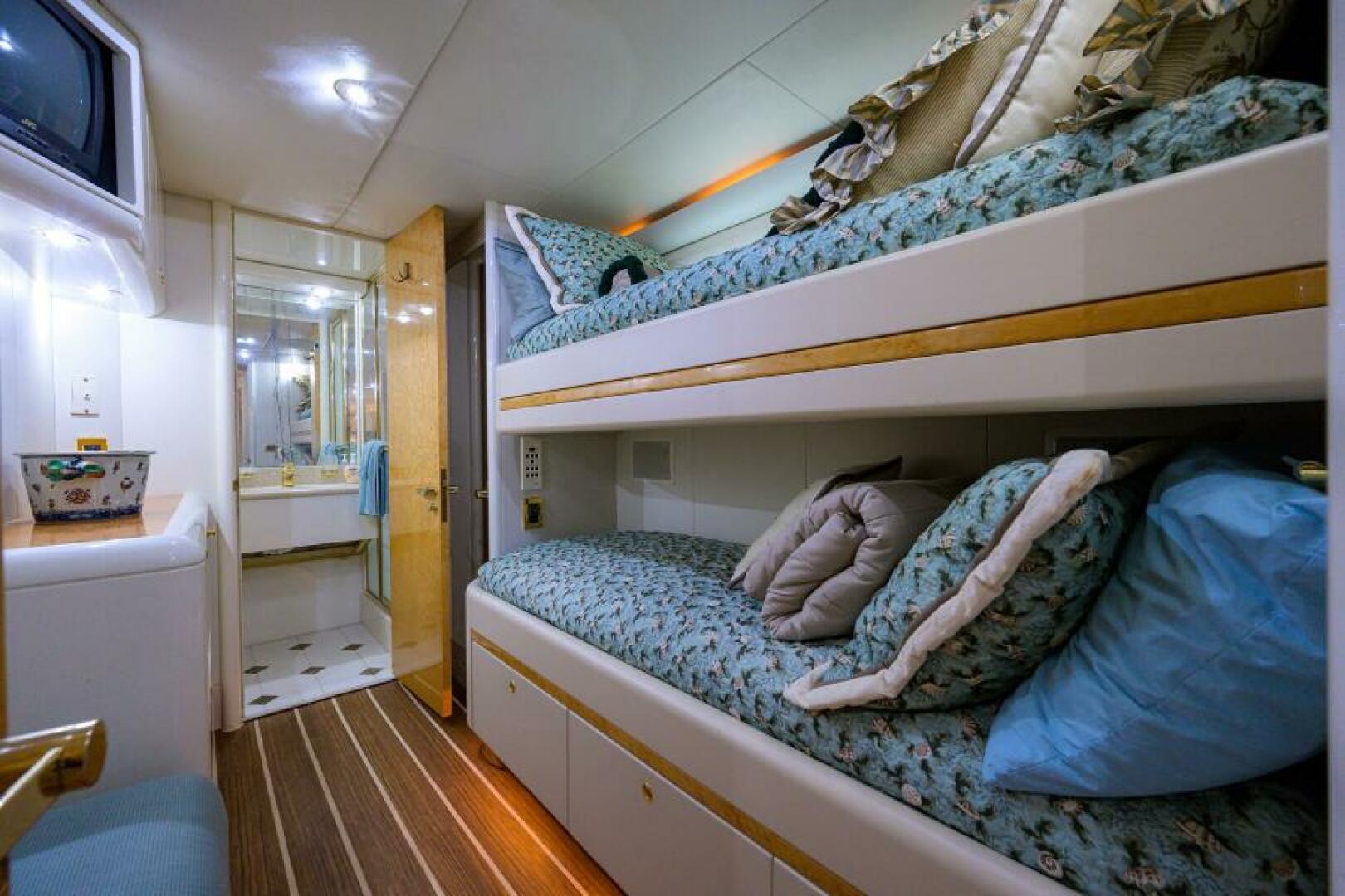 Slide: The Image of Starboard Guest Stateroom - 4244913