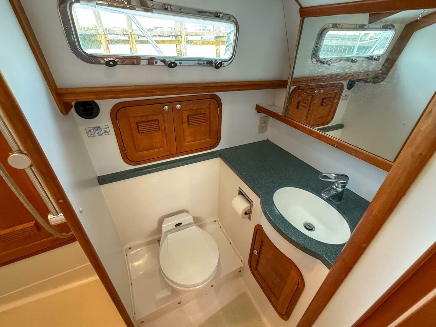 Slide: The Image of Legacy 34 Express Twin Jet 2002 - 5547788